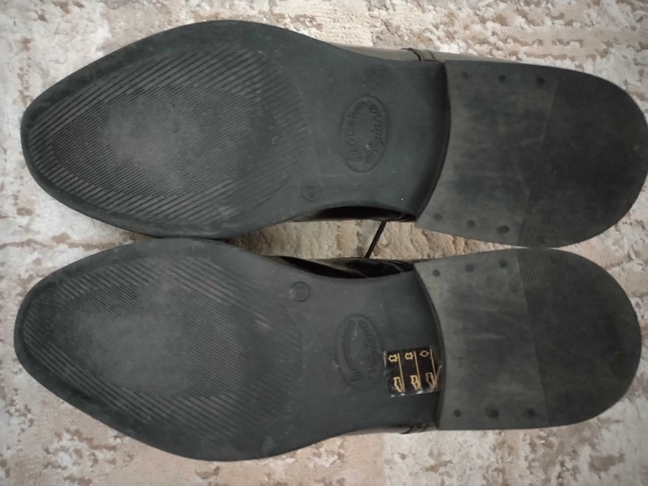 Pantofi piele lacuita mas.41