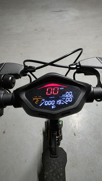 Trotinetă electrică AUTOMOBILI LAMBORGHINI