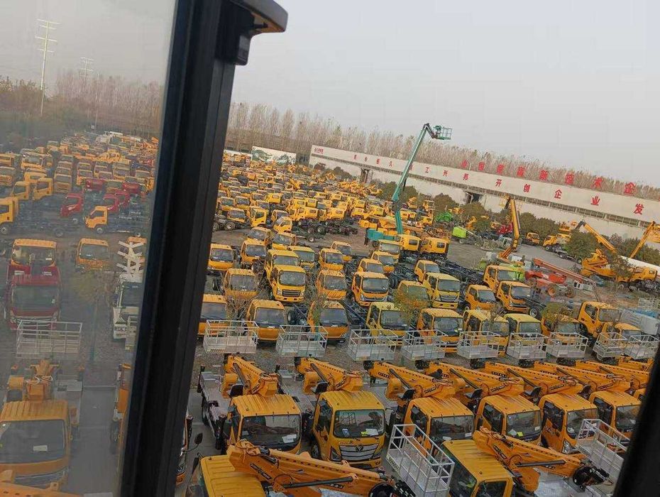 Автовышка (Avtovishka) HOWO ISUZU FAW 28-31metr