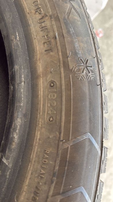 Продам шины зимние