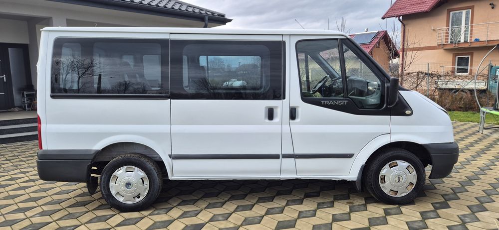 Ford tranzit 8+1 euro 5