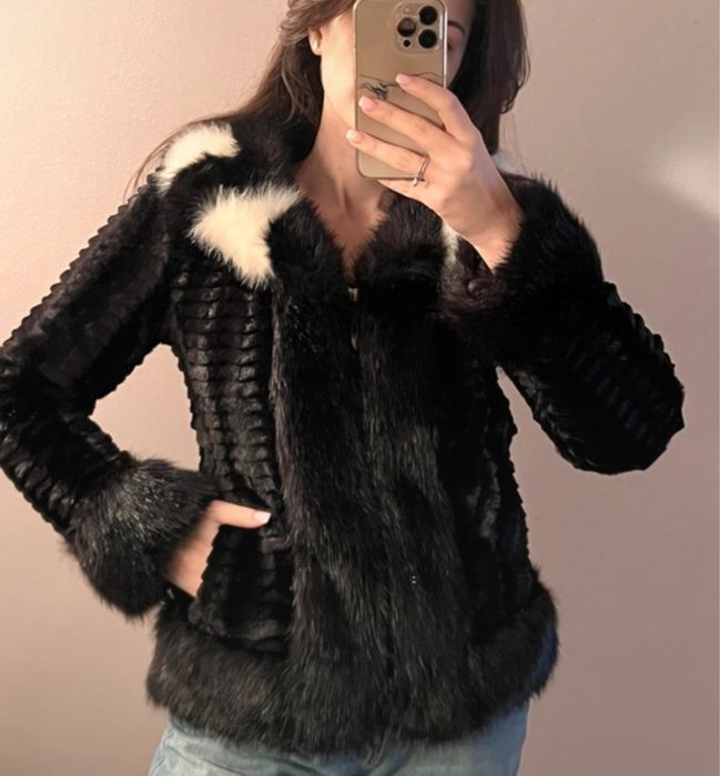 Blana scurta neagra