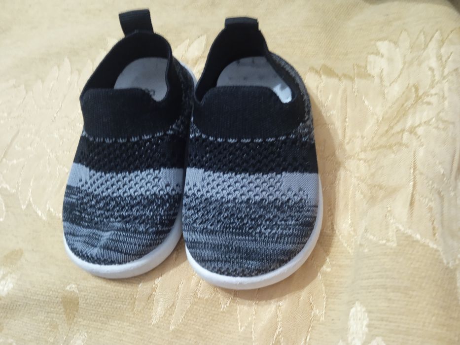 Детские кросовки сетчатые