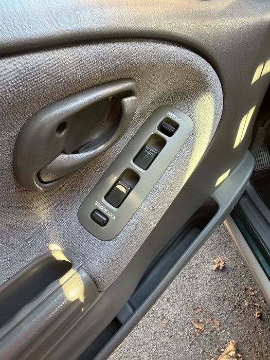 SUZUKI Grand Vitara 2002 — imagine 3