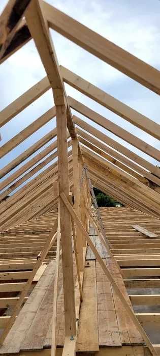Dulgherii montaj tigla metalica lindab sistem pluviale