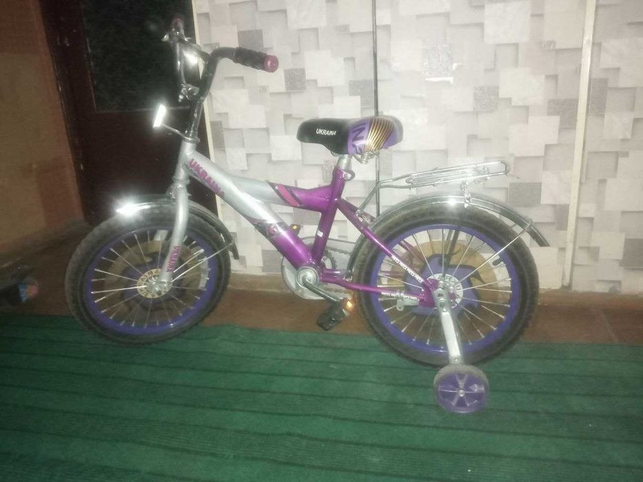 продам велосипед ребенку  до 10 лет