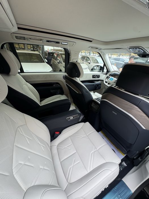 Zeekr 9X/ 70 kWh ultra/ oq salon