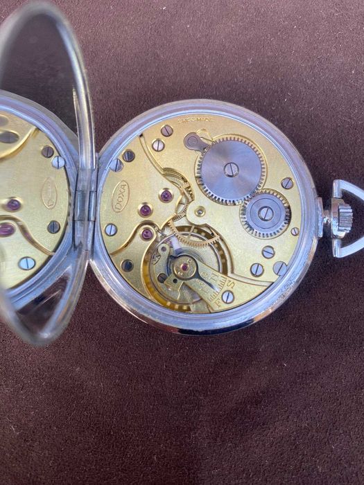 Механичен Швейцарски джобен часовник DOXA / Перфектен