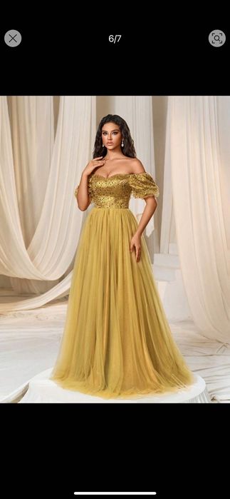 Rochie elegantă de orce tip de eveniment.