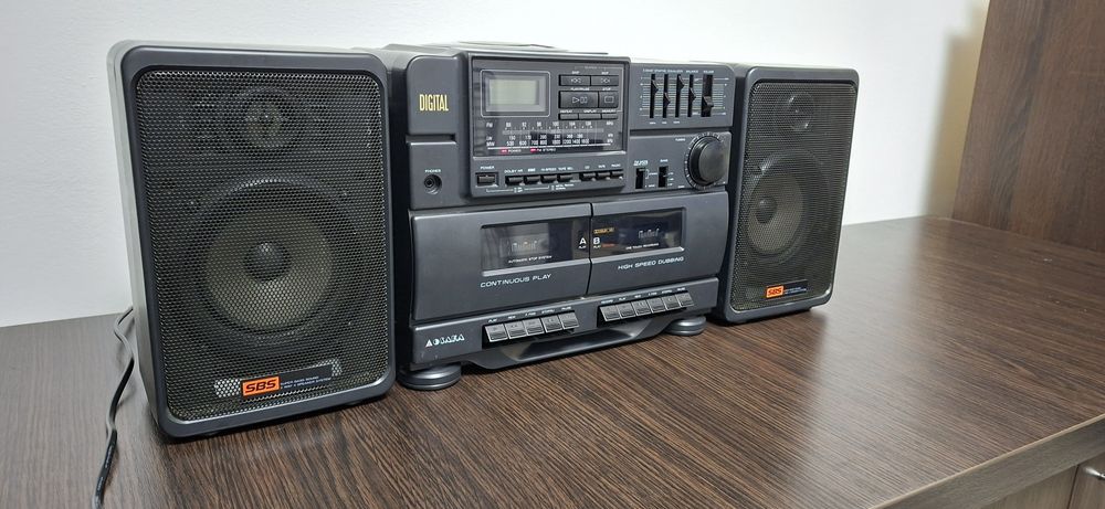 Radiocasetofon Osaka