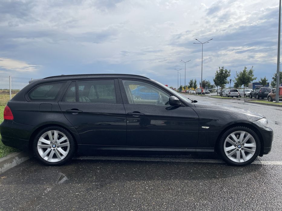 BMW Seria 3 E91 2011 2.0d AUTOMATA