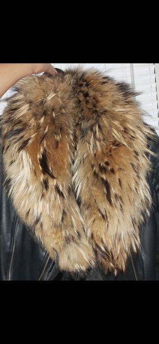 Яка от Лисица естествен косъм и шапка от ествествена кожа и косъм