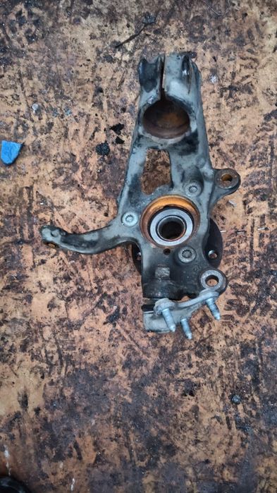 Fuzeta Stanga Fata Vw - Skoda