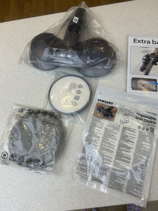 Четка за мокро почистване за безжична прахосмукачка  Samsung  - нова!