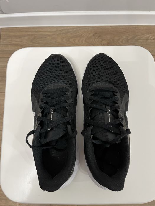 Nike - Downshifter 10