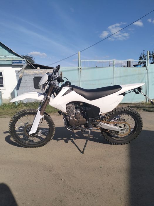 Продам мотоцикл эндуро