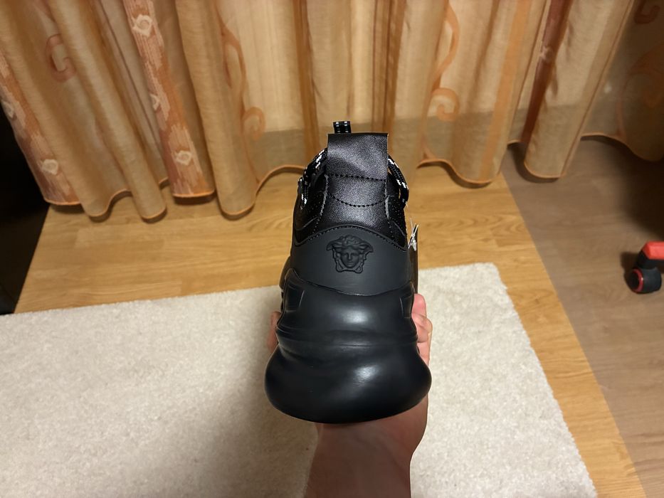 Versace chain reaction 41 negru