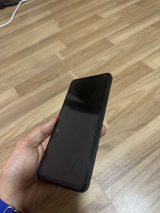 Redmi note 12  holati ideal