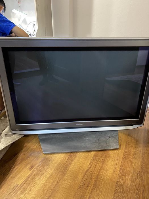 Плазменный телевизор Toshiba