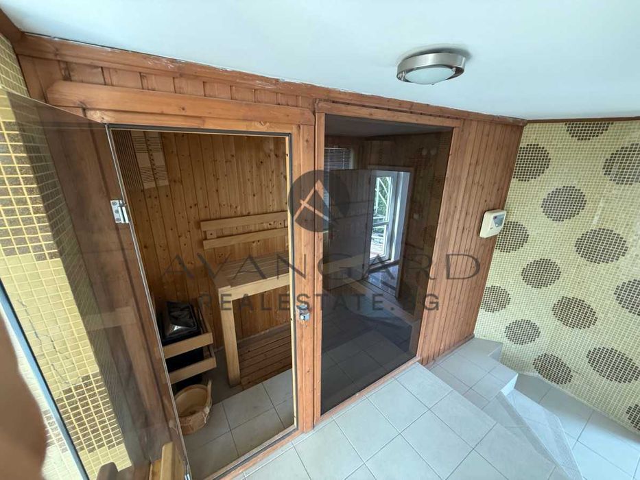 Продава се Мезонет в Пловдив, Център - 355 кв.м за 2155 €/кв.м - Снимка #8