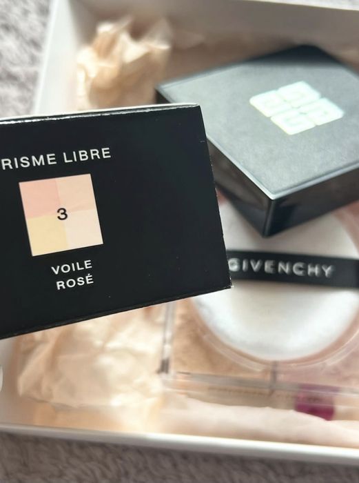 Givenchy Prisme Libre Pressed Powder