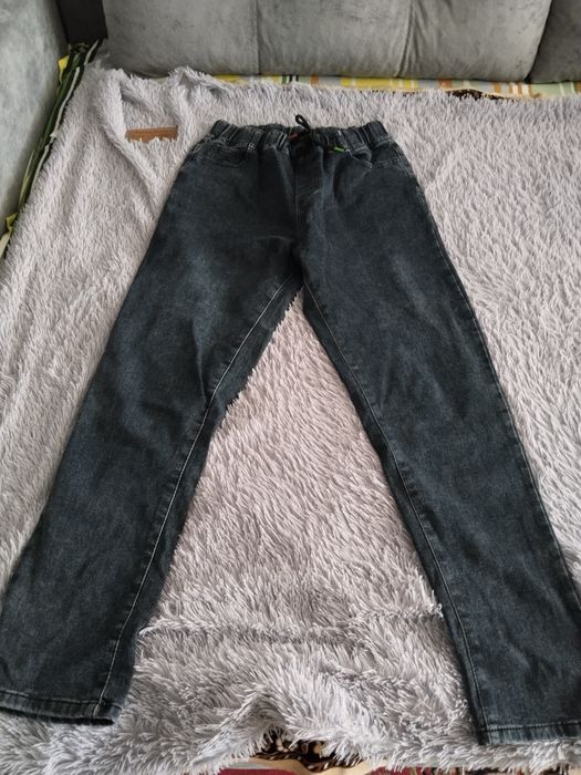 Отдам размер 54- 56 за большую пачку Чокопай