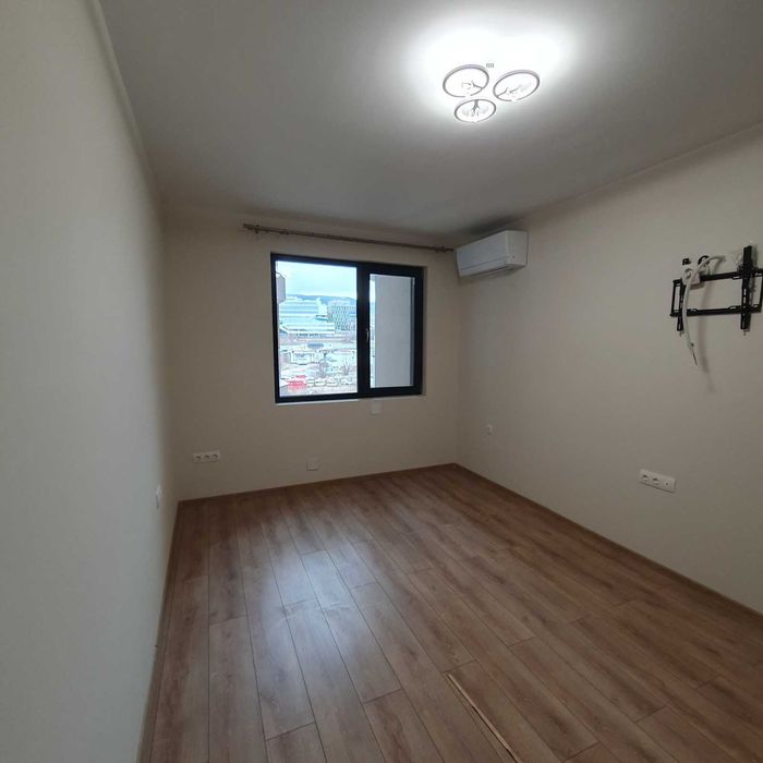 Двустаен апартамент в Младост 4