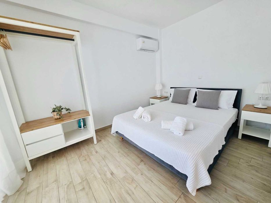 Апартамент с басейн- Паралия Офринио