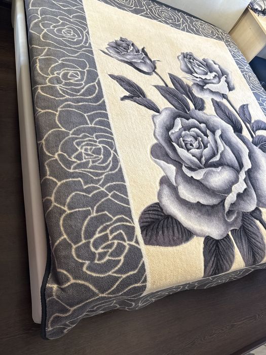 Продам двухспальный плед