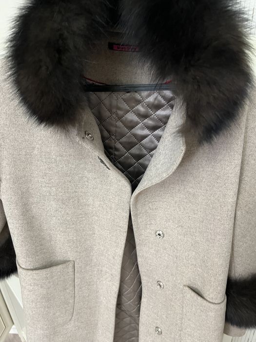 Пальто на осень / весну продам