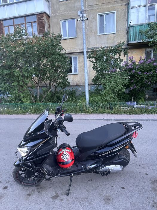 Продам мопед макси вилими новый