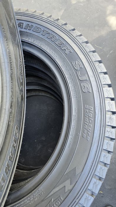 4 anvelope iarnă Dunlop 225/65/18 -transport gratuit