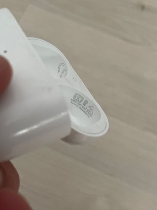 Air pods 3 ( Citito descrierea )