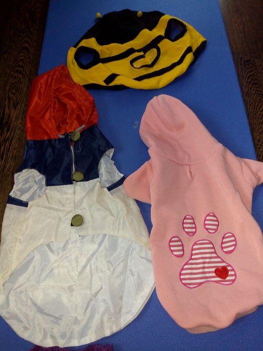 Дрешки за куче размер М-L, въртележка за хамстери