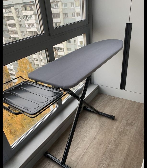 Топовая гладильная доска от компании Braun IB3001-BK