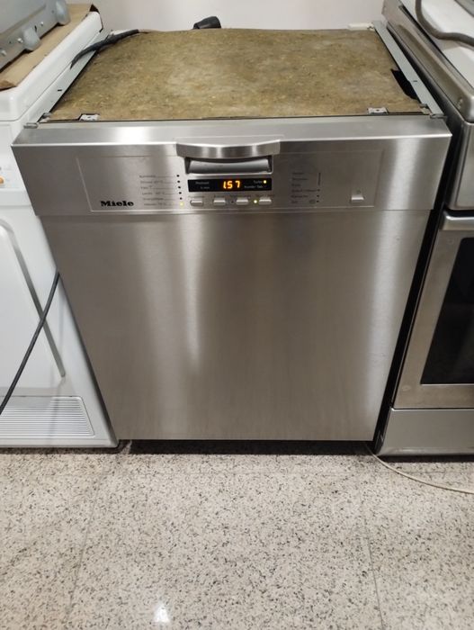 Иноксова съдомиялна MIELE G1225 eco