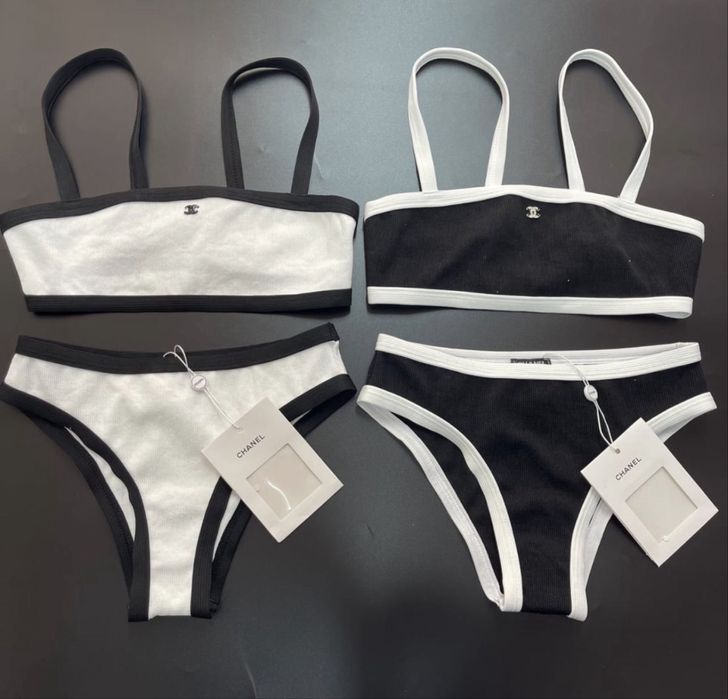 Бански в два цвята Chane