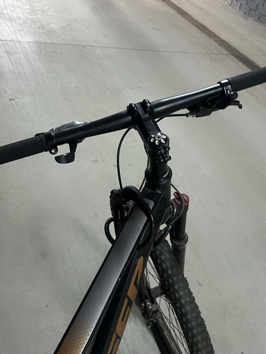 Продам скоростной велосипед -75тыс