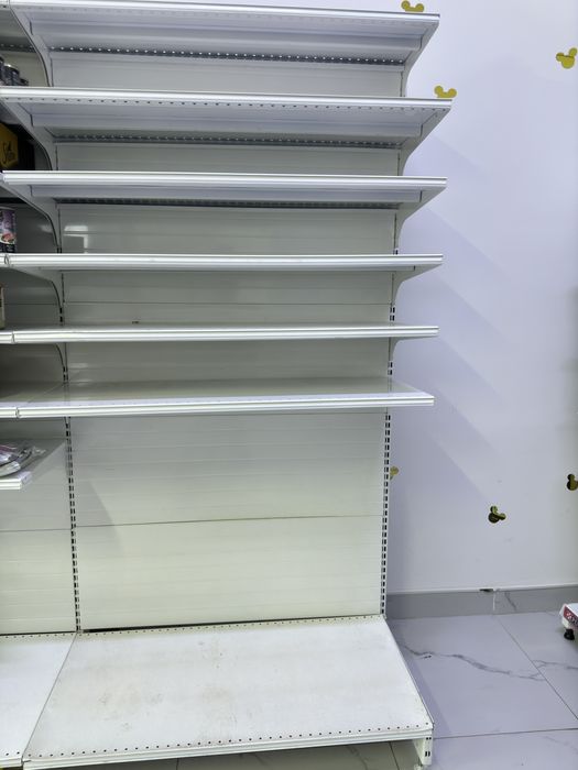 Продам оборудование для магазина