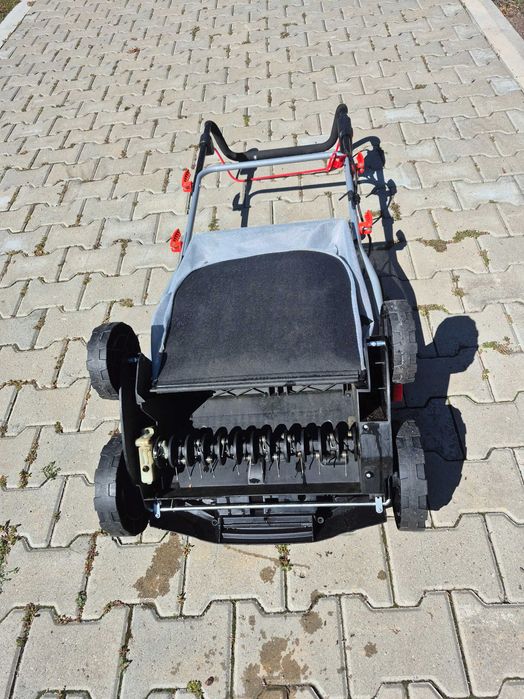 Електрически аератор HECHT 1683