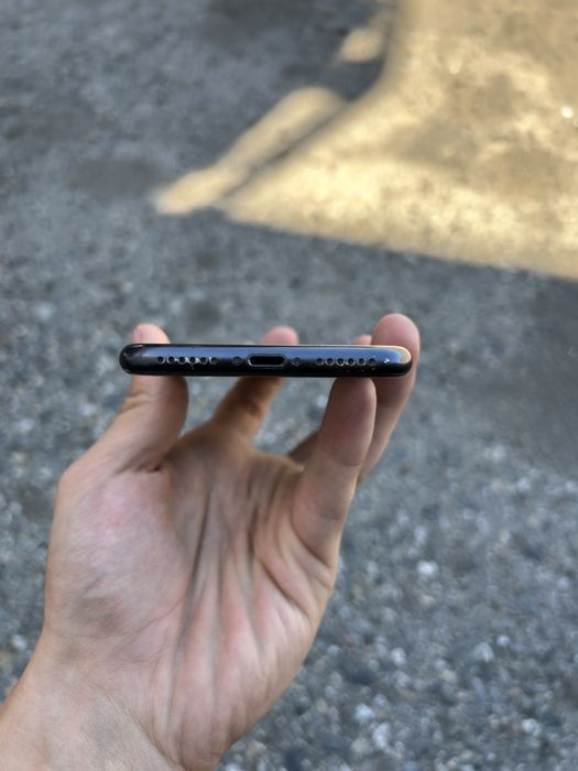 Iphone 7 32/90 срочно продам