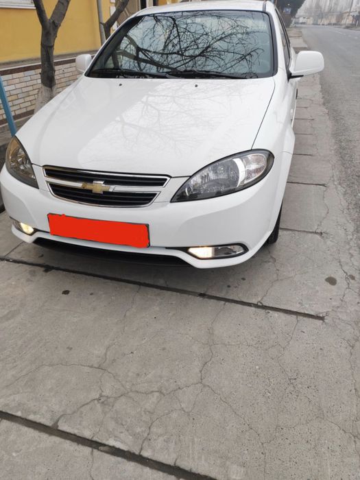 Jentra mexanika sotiladi