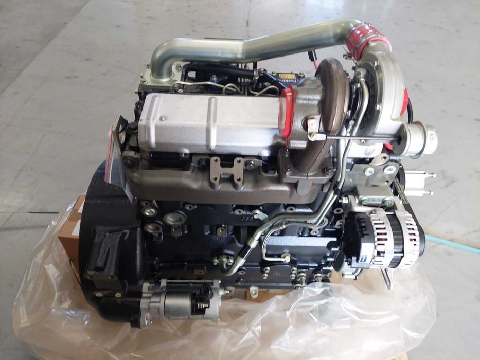 Motor Perkins 1104C-44T RG nou compatibil Massey Ferguson motor diesel tractor