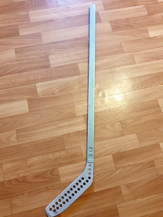 Продам алюминевую клюшку