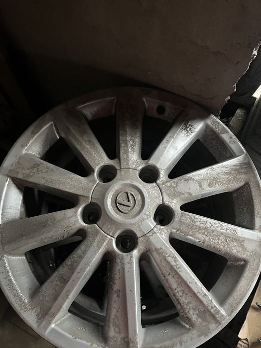Продам диск на лексус 570