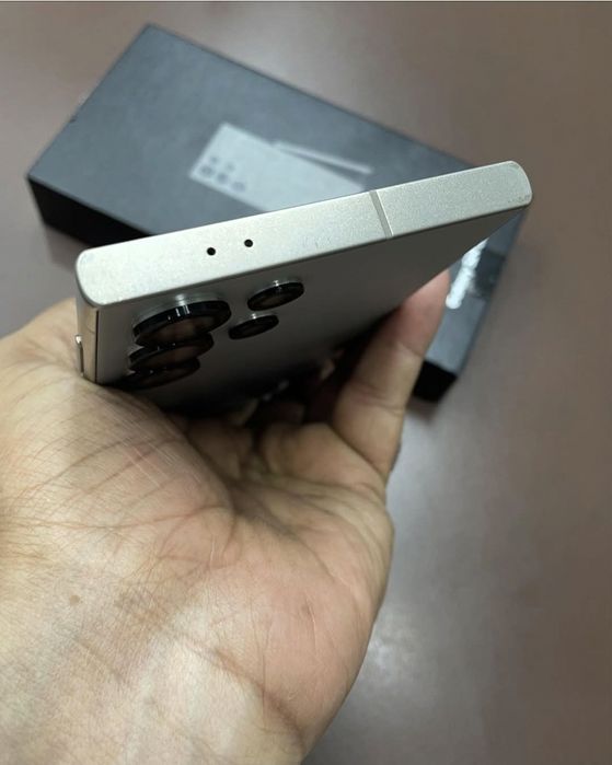 S24 ULTRA 256GB ideal xolata bo'ladi