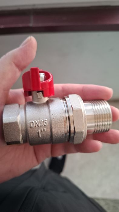 Кран американка разборная дн25,