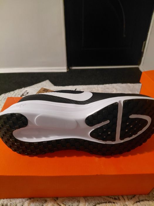 Adidasi Nike marimea 42.5