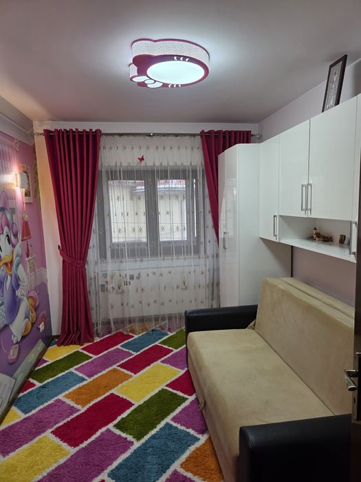 Set Mobila dormitor MDF, culoare alb sidefat