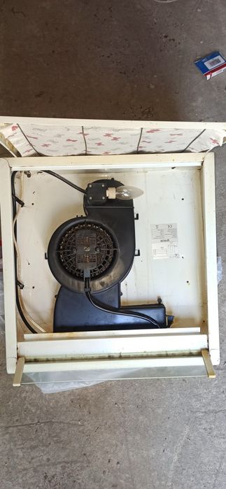 Продам вытяжки Б.У.